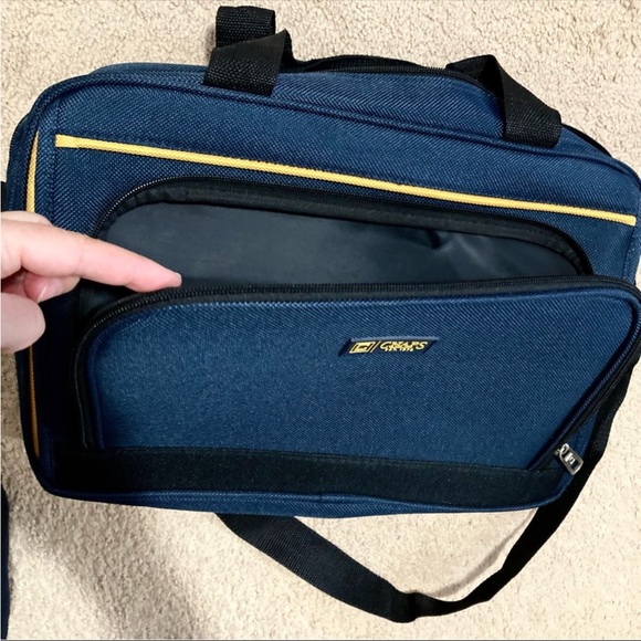 CHAPS BRIEFCASE NEW - Picture 7 of 7